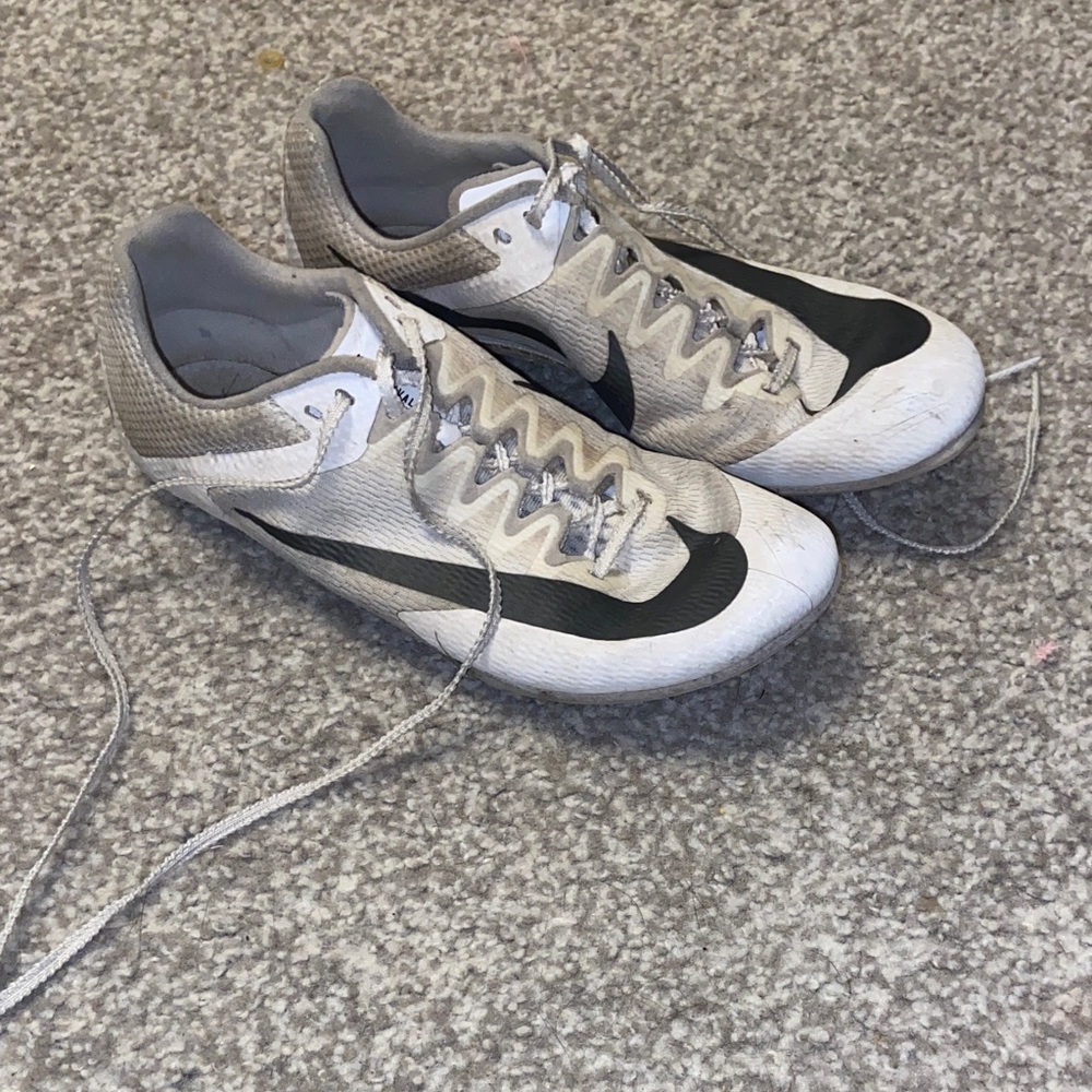 Nike White and Gray Sports Sneakers